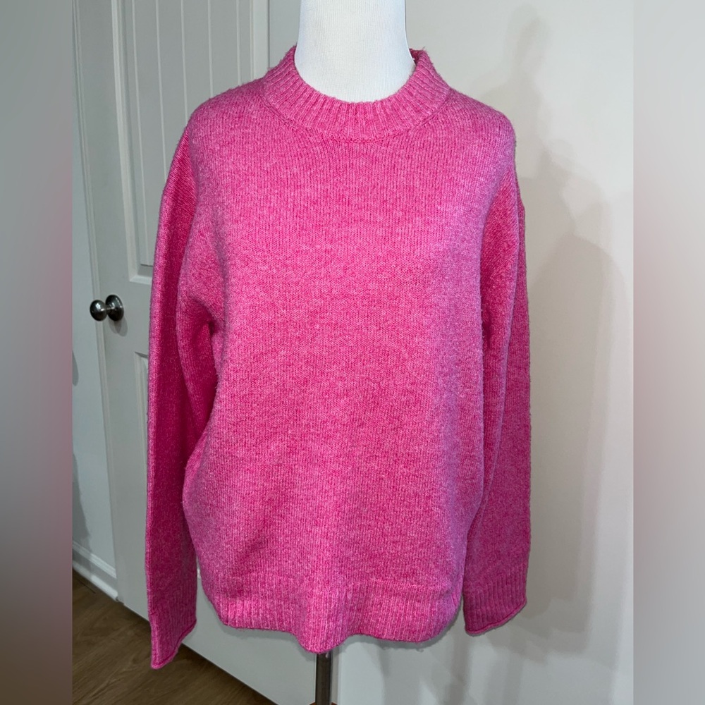 American Eagle Outfitters Bright Pink Crew Neck Sweater